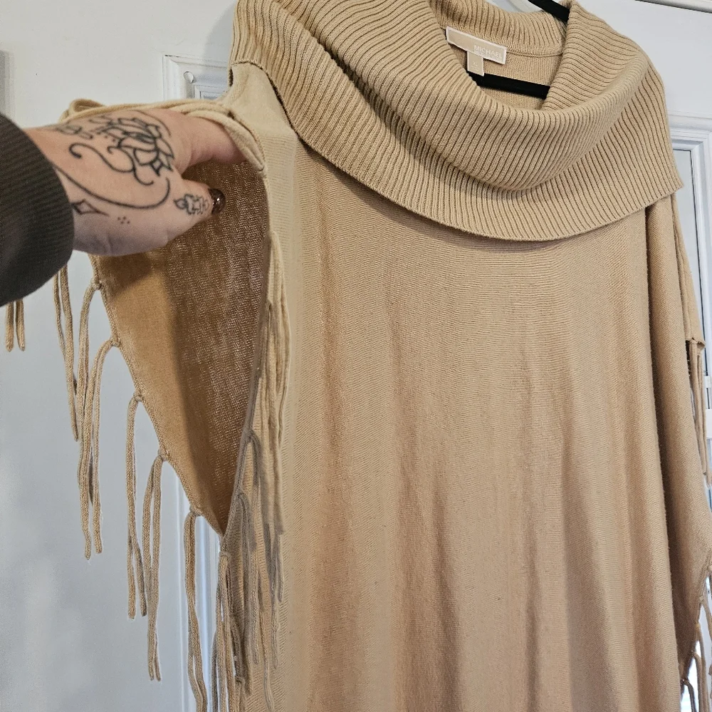 Michael Kors Tan Oversized Cable Knit Poncho with Dramatic Cowl Neck XL - Picture 3 of 7